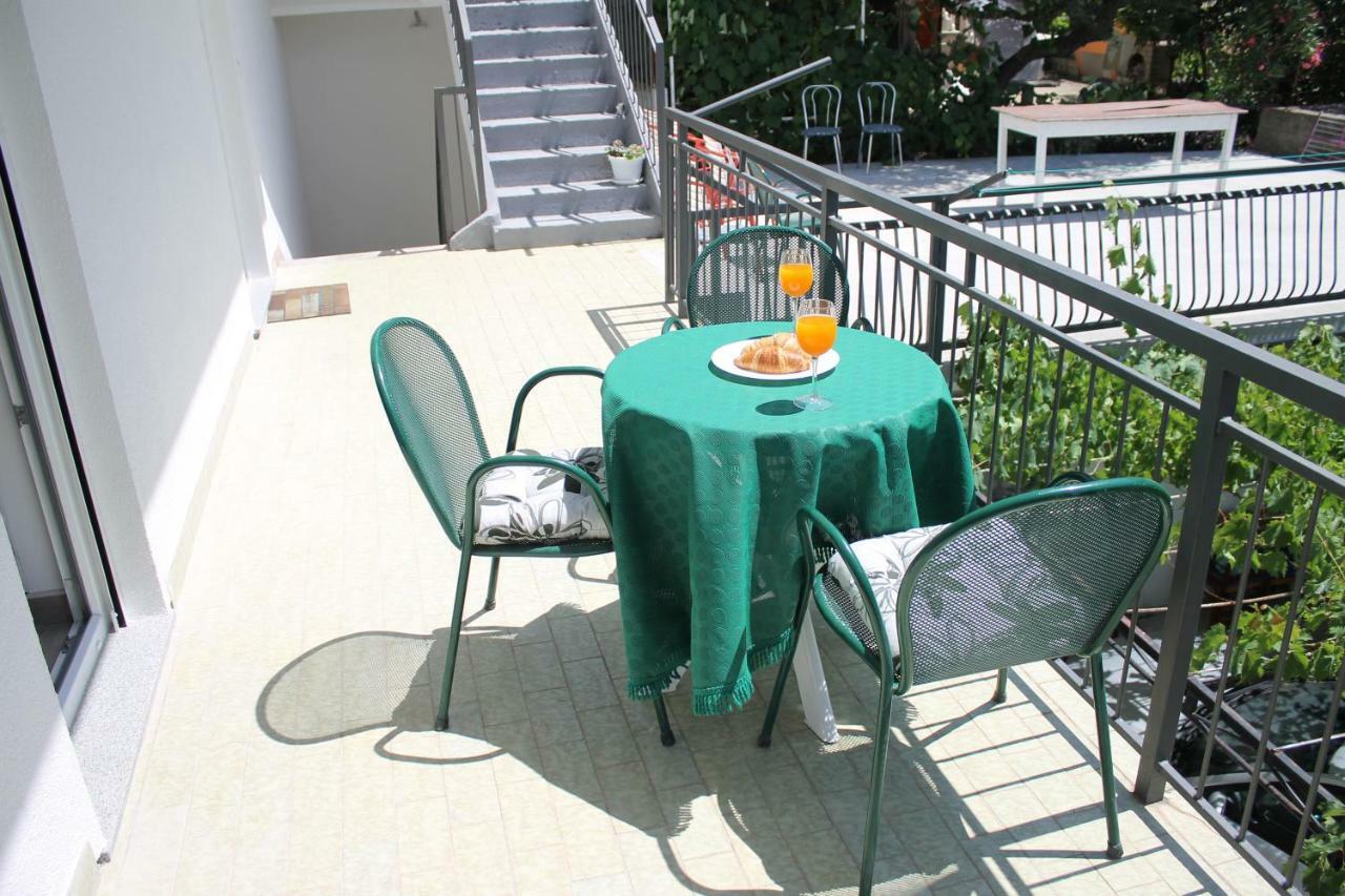 Apartments Valentino Gradac  Extérieur photo