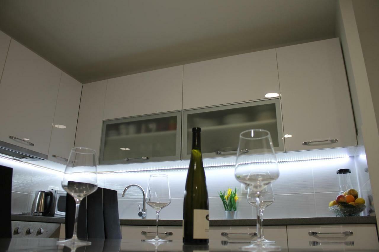 Apartments Valentino Gradac  Extérieur photo