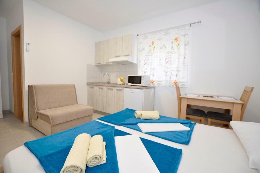 Apartments Valentino Gradac  Extérieur photo